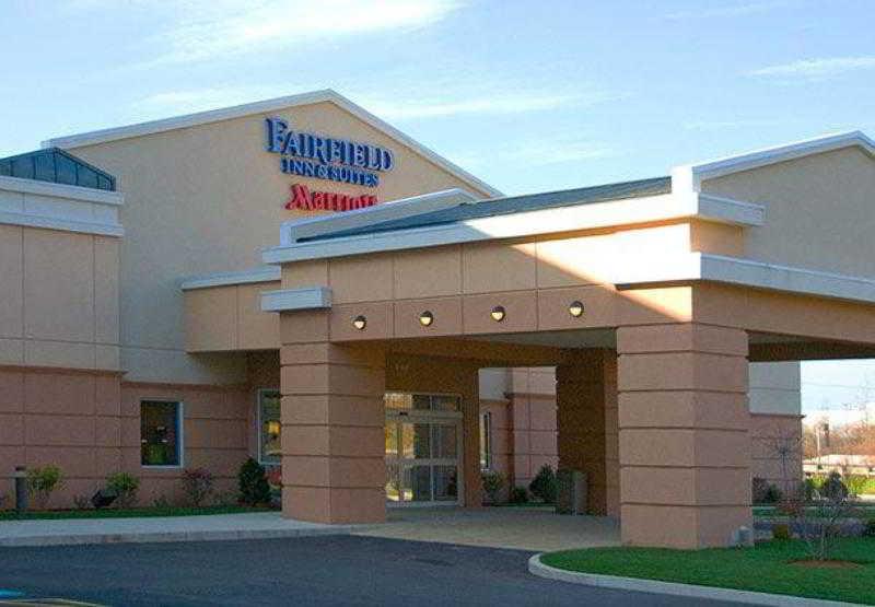 Fairfield Inn And Suites By Marriott Plainville Εξωτερικό φωτογραφία