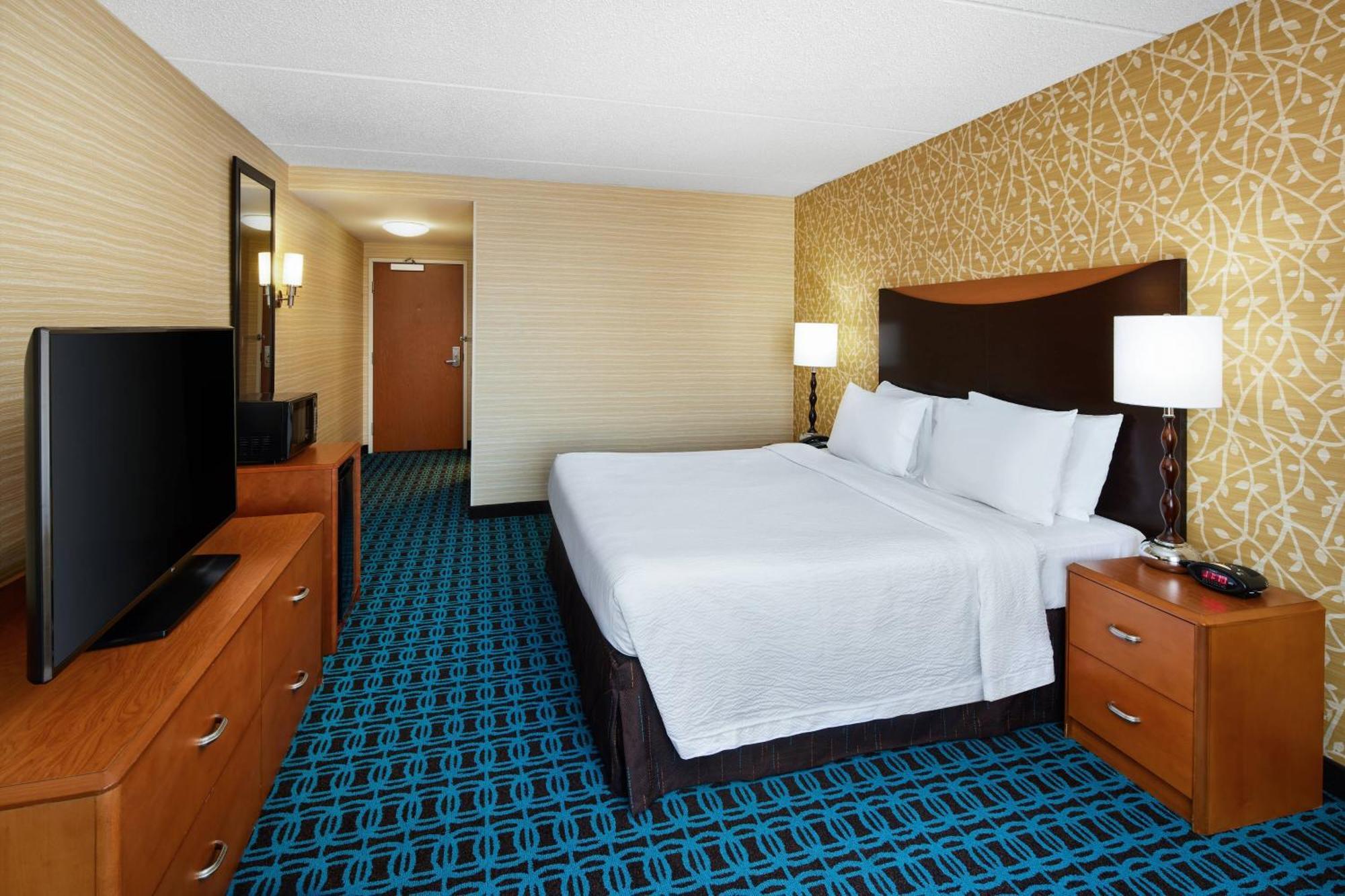 Fairfield Inn And Suites By Marriott Plainville Εξωτερικό φωτογραφία