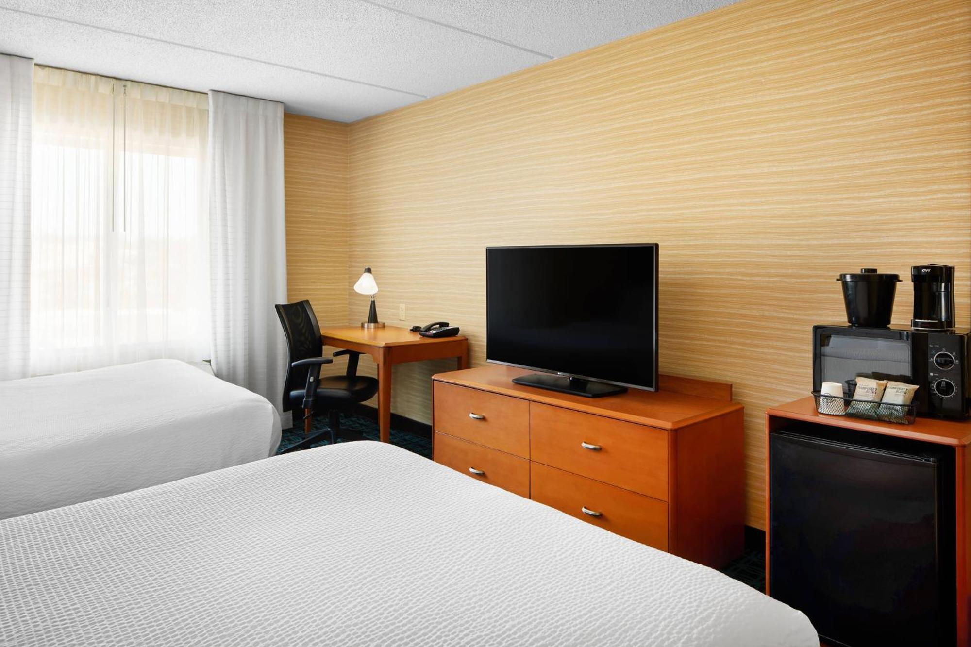 Fairfield Inn And Suites By Marriott Plainville Εξωτερικό φωτογραφία