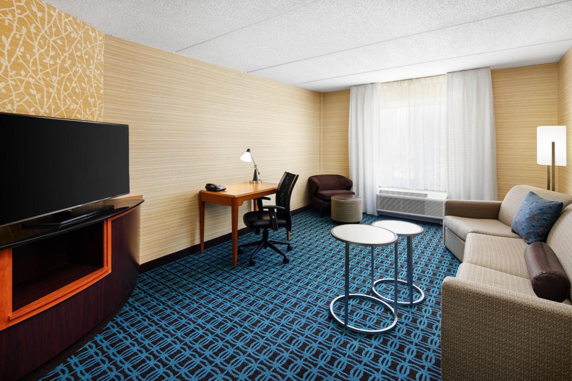 Fairfield Inn And Suites By Marriott Plainville Εξωτερικό φωτογραφία