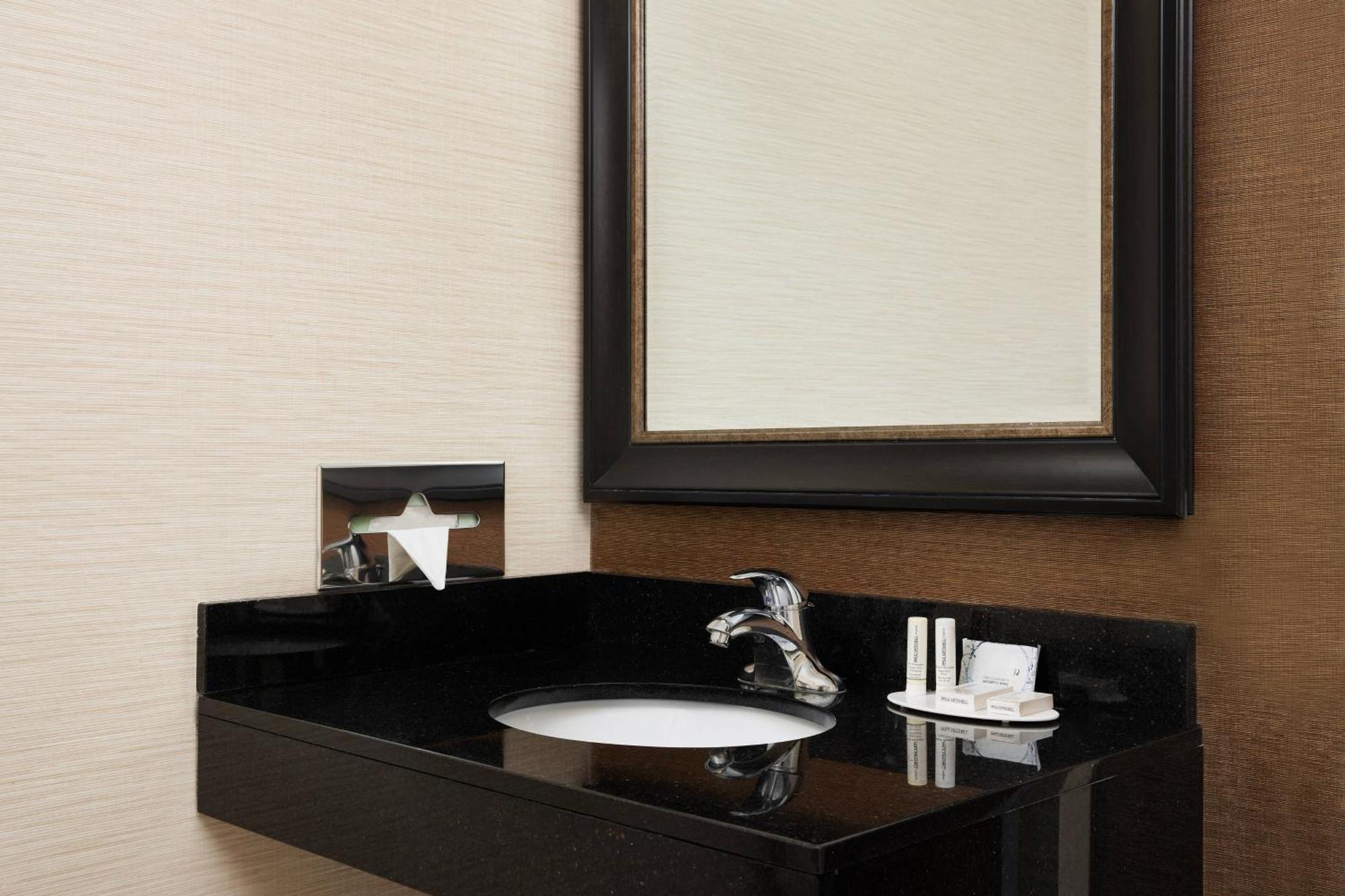 Fairfield Inn And Suites By Marriott Plainville Εξωτερικό φωτογραφία
