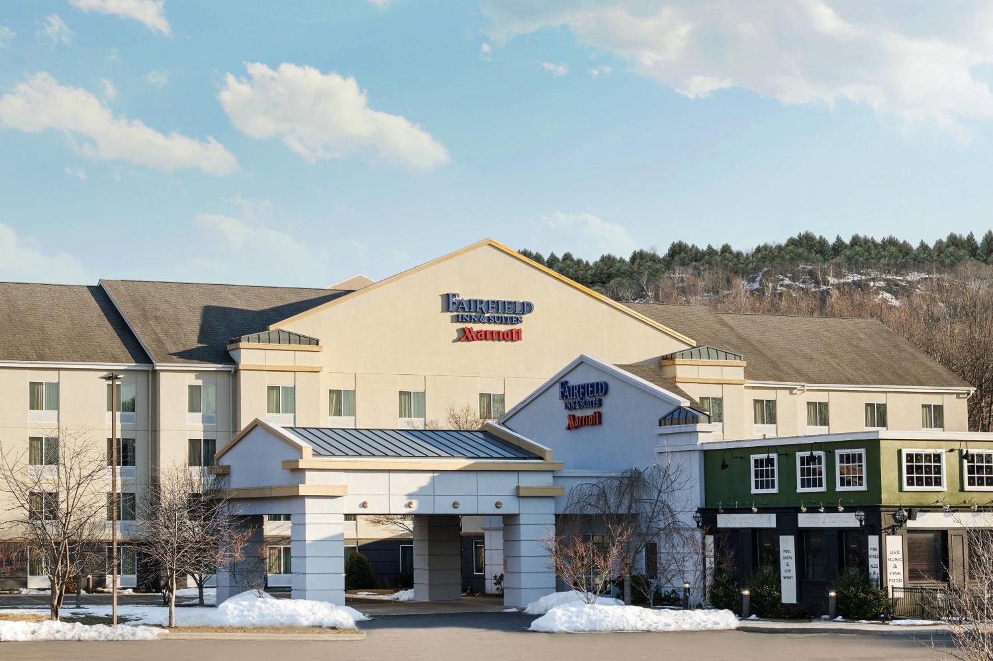 Fairfield Inn And Suites By Marriott Plainville Εξωτερικό φωτογραφία